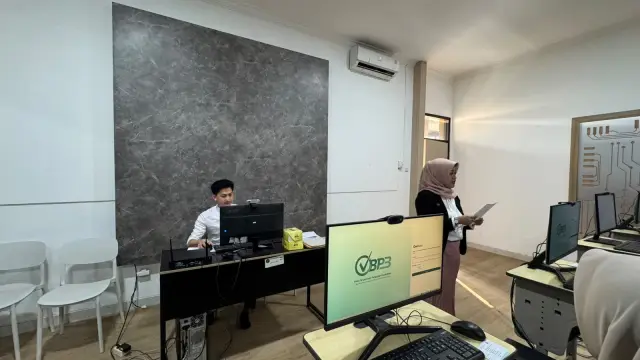 Verifikasi dan pengarahan pengawas, Sesi 1, Senin, 3 Agustus 2026