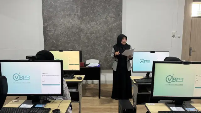 Verifikasi dan pengarahan pengawas, Sesi 1, Selasa, 4 Agustus 2026